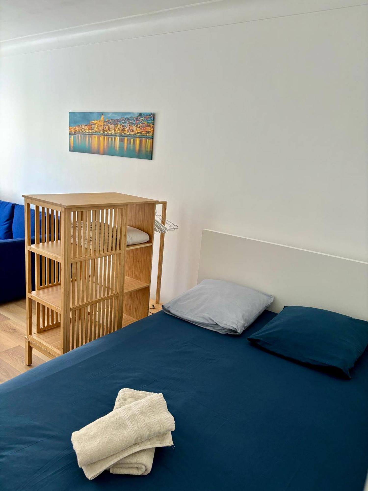 Studio 2 Etoiles A Menton Pour 4 Personnes Екстер'єр фото