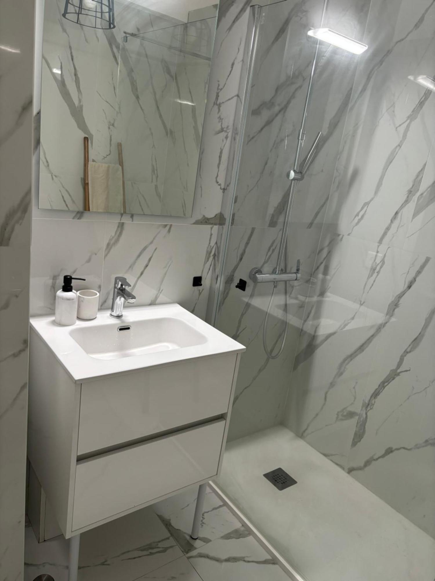 Studio 2 Etoiles A Menton Pour 4 Personnes Екстер'єр фото